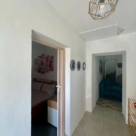 House Few Steps From The Holiday home Sarti